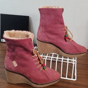 Dolfie Purple Suede Wedge Heel Shearling Lined Boots Size 37 EUR 7 USA‎